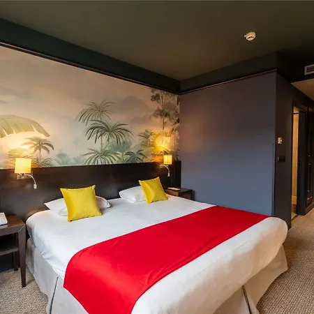 Отель Mercure Chateau Chartrons 4*