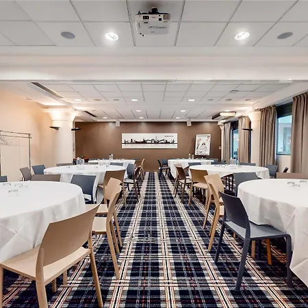 Hotel Mercure Chateau Chartrons 4*