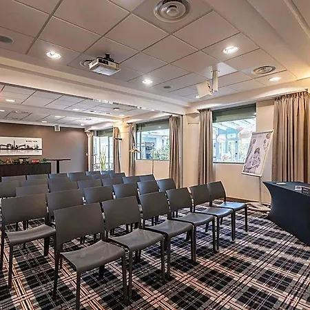 Отель Mercure Chateau Chartrons 4*