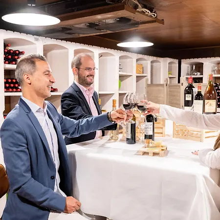 酒店 波尔多夏特龙城堡美居酒店 波尔多