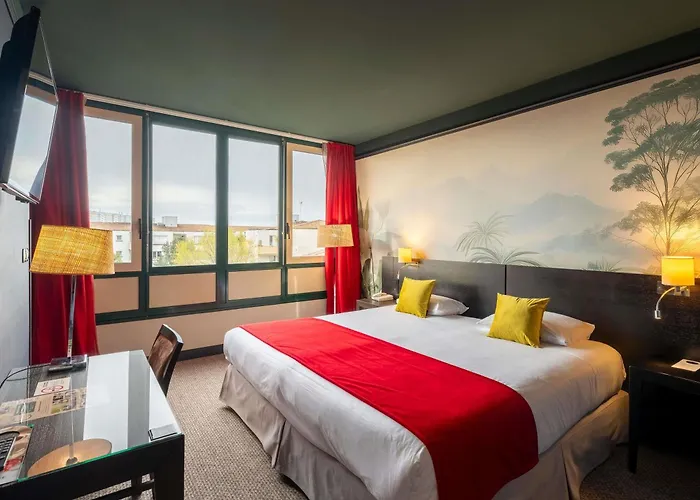 Mercure Chateau Chartrons Otel