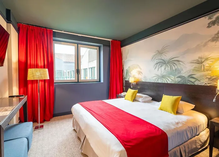 מלון Mercure Chateau Chartrons 4*