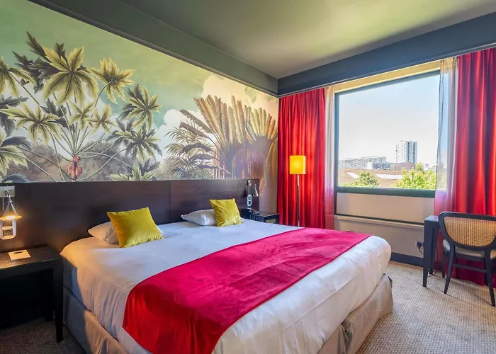 Mercure Chateau Chartrons 4*