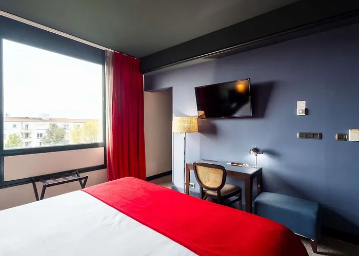 Отель Mercure Chateau Chartrons Бордо