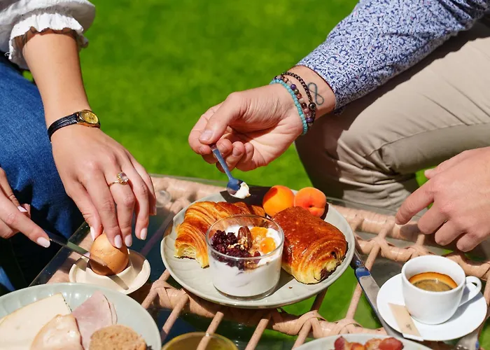 머큐어 샤토 샤르트롱 호텔 보르도