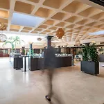 Mercure Chateau Chartrons فندق 4*