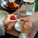Mercure Chateau Chartrons فندق بوردو