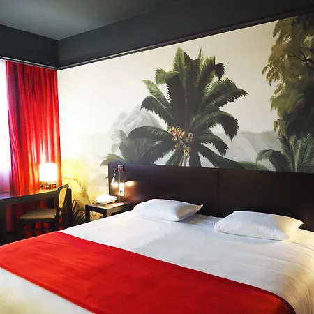 波尔多夏特龙城堡美居酒店 酒店 4*
