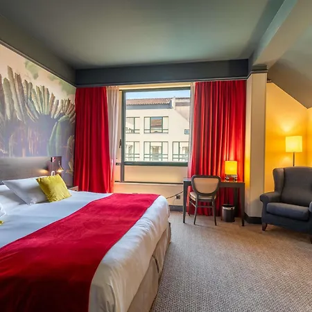 波尔多夏特龙城堡美居酒店 酒店