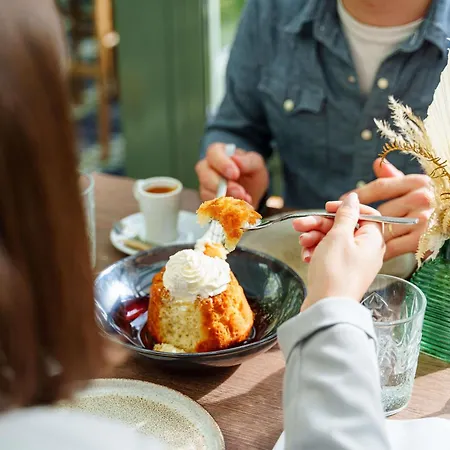 波尔多夏特龙城堡美居酒店