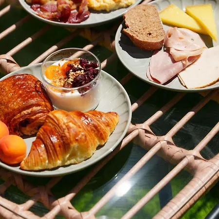 酒店 波尔多夏特龙城堡美居酒店 4*