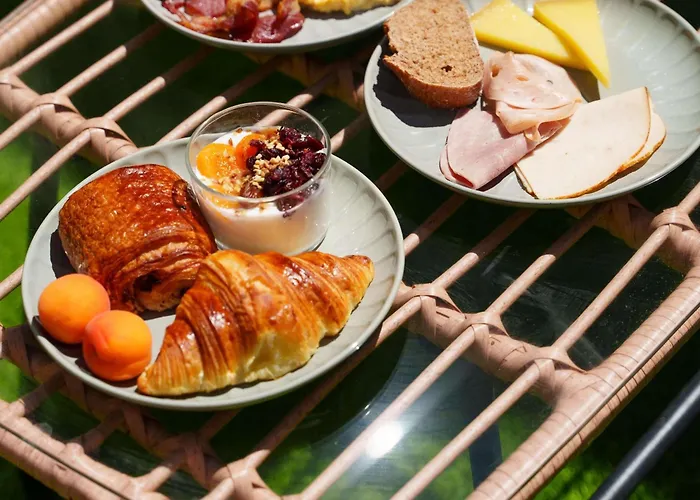 Hotel Mercure Chateau Chartrons 4*